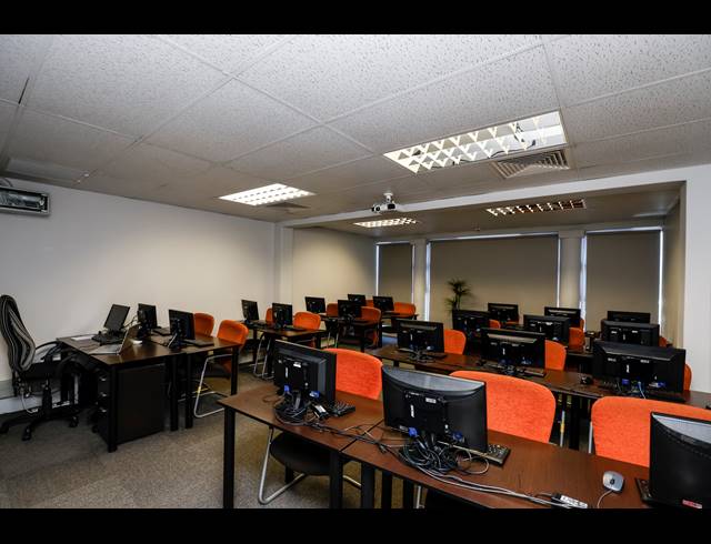 990M² BUSINESS CENTRE FOR SALE IN MORNINGSIDE